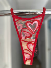 Load image into Gallery viewer, Love Rubí | Conjunto rojo de corazones