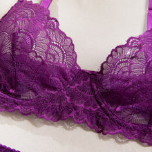 Cargar imagen en el visor de la galería, Amatista – Set de Encaje Púrpura con Liguero