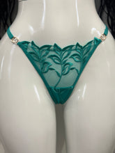 Load image into Gallery viewer, Set Jade - Conjunto de Lencería Elegante
