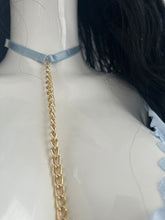 Cargar imagen en el visor de la galería, Celestia | Set de lencería de 4 piezas con cadenas doradas
