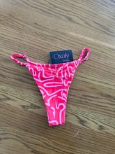 Load image into Gallery viewer, CORAL KISS BIKINI
