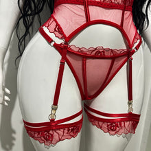 Cargar imagen en el visor de la galería, Velvet Rouge | Set de Lencería 4 Piezas
