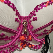 Cargar imagen en el visor de la galería, Fuchsia Orchid | Set de Lencería 3 Piezas
