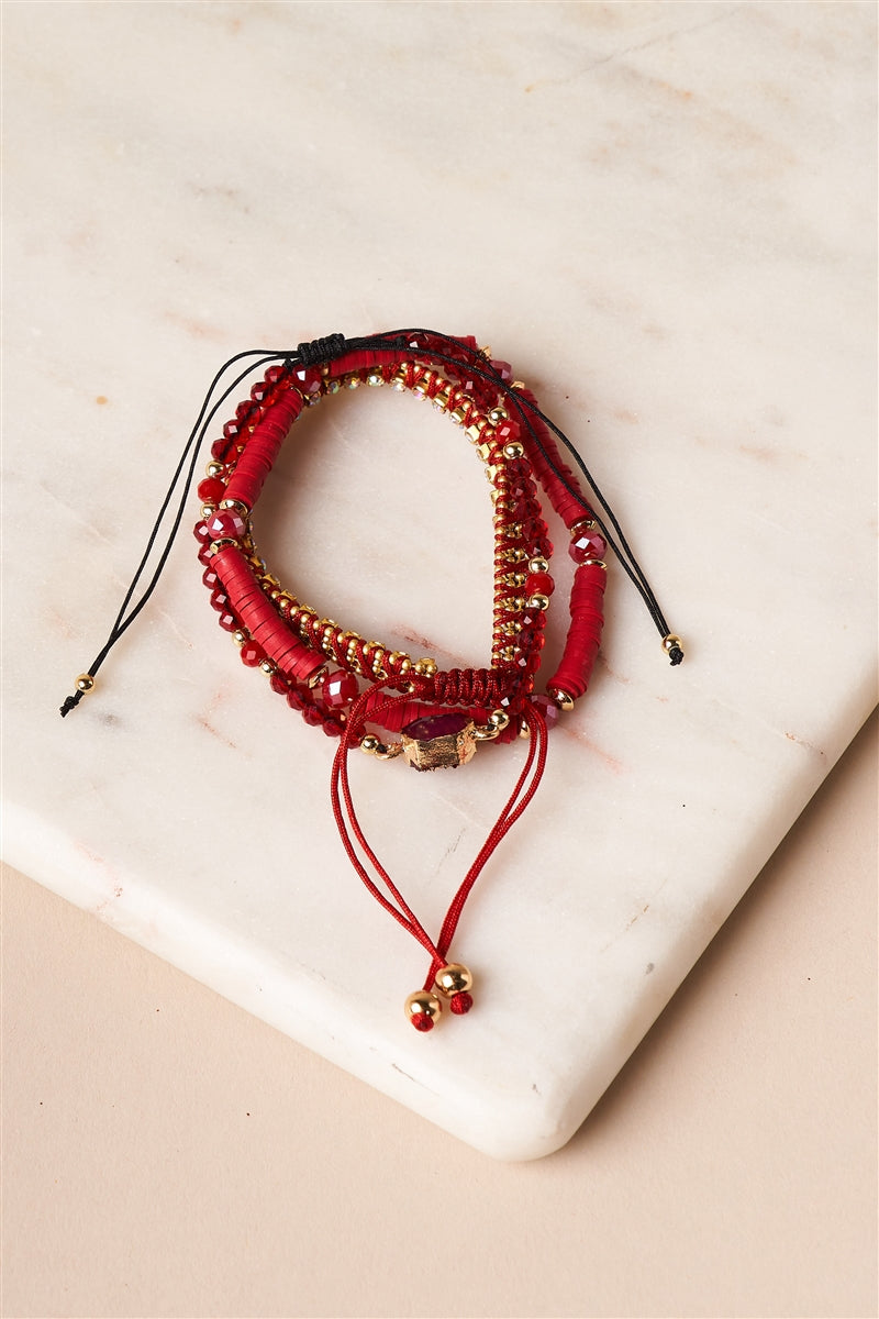 Burgandy – Set de Pulseras con Dorado